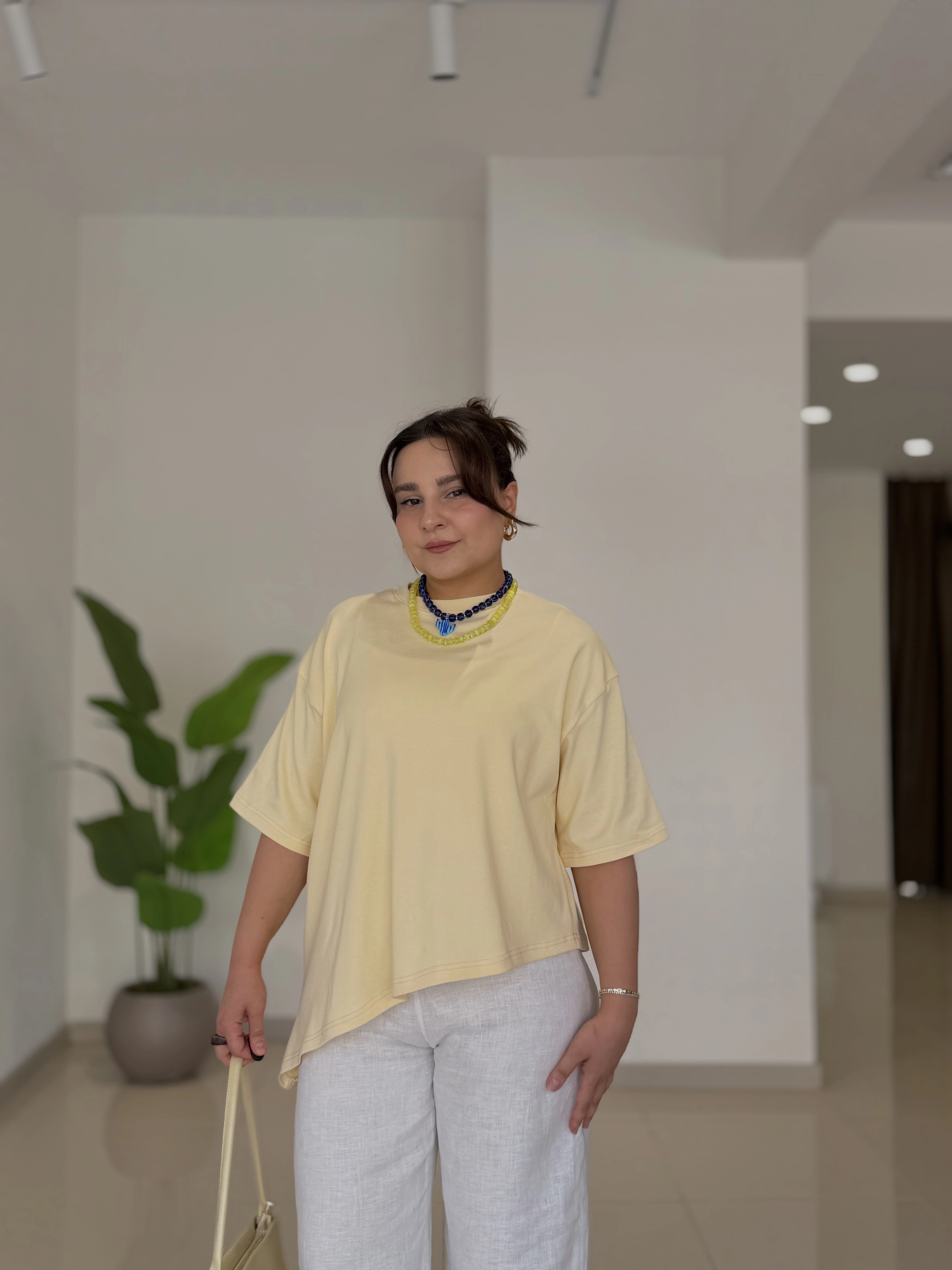 ASİMETRİK KESİM KISA KOLLU BLUZ - SARI