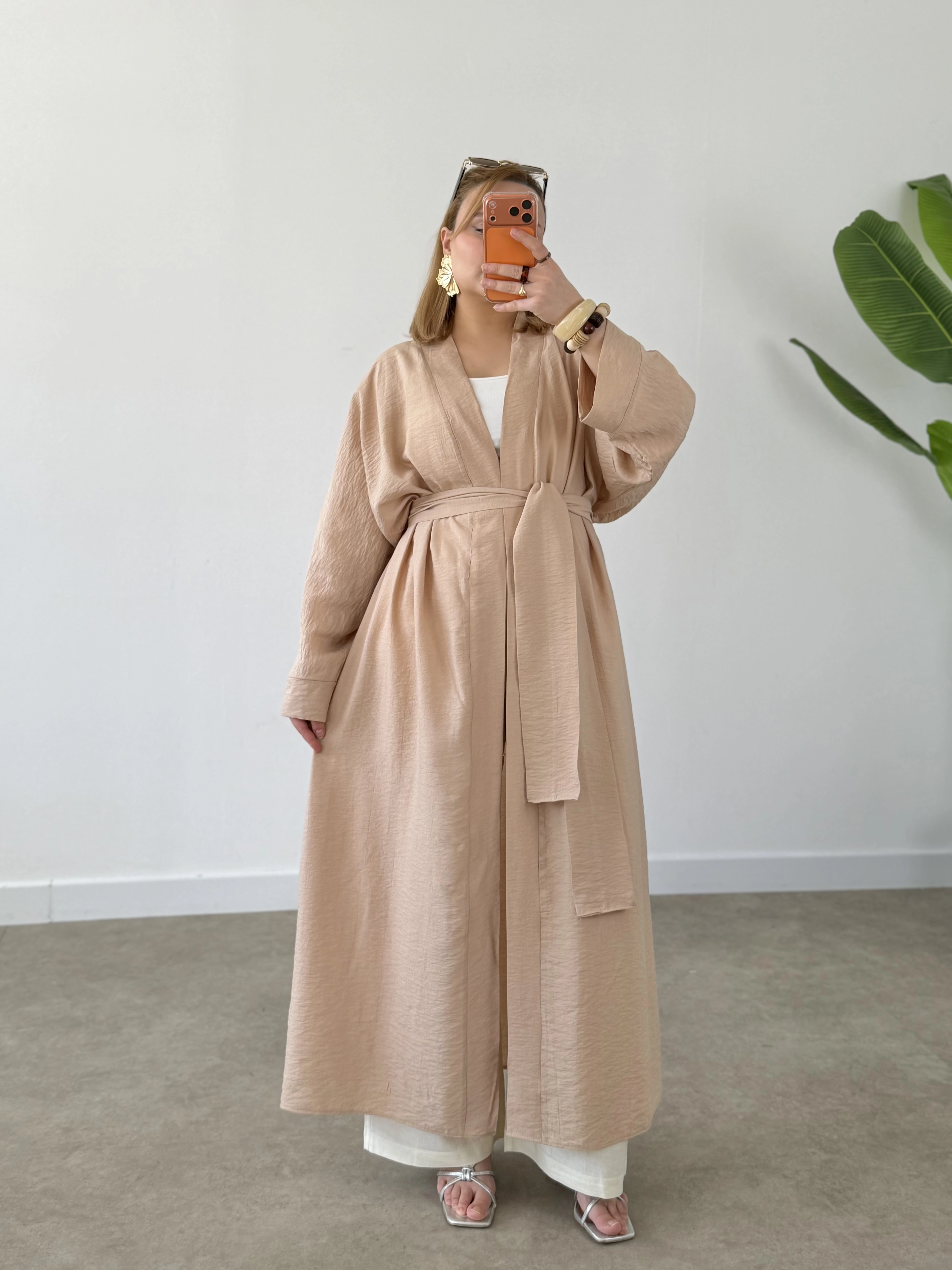 LOOV ÇİLEK KUMAŞ KUŞAKLI ABAYA KİMONO - BEJ