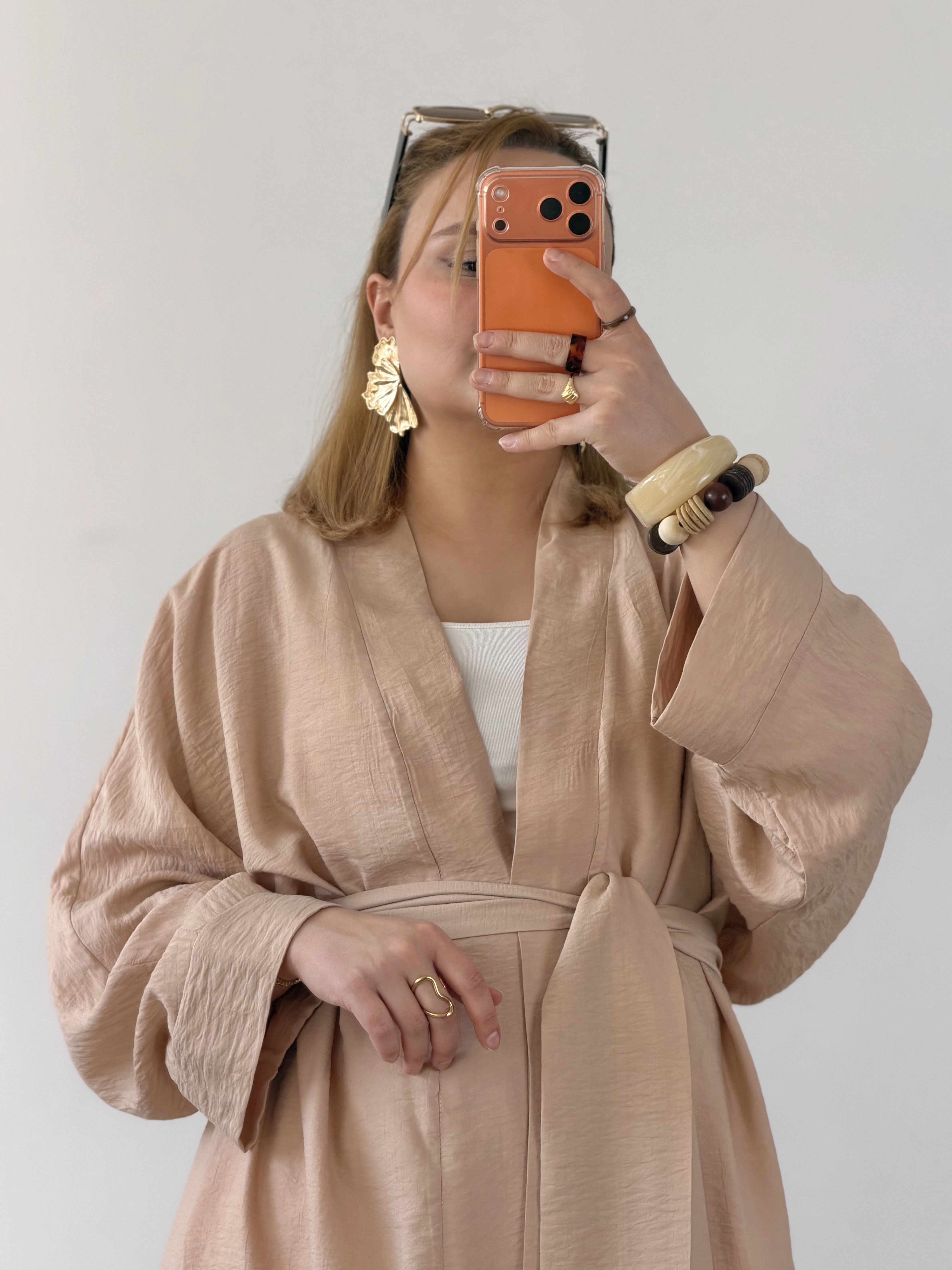 LOOV ÇİLEK KUMAŞ KUŞAKLI ABAYA KİMONO - BEJ