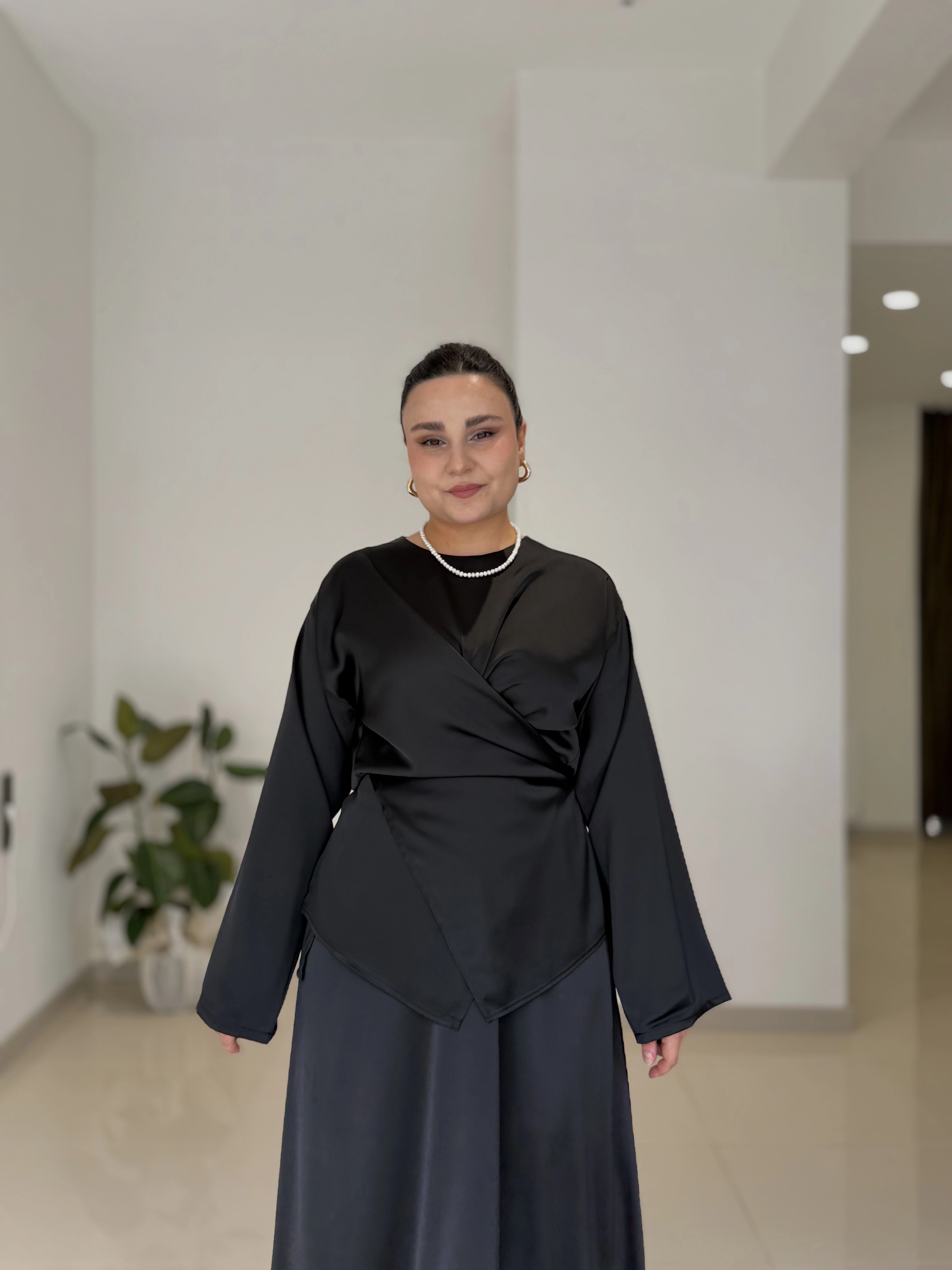 2’Lİ ZARA SATEN ÇAPRAZ BAĞLAMALI ETEKLİ ABİYE TAKIM - ZÜMRÜT